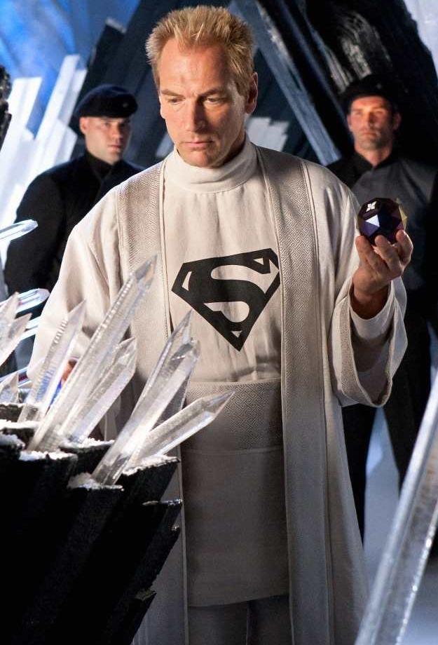 ยืนยันพบศพแล้ว!! 'จูเลียน แซนด์ส' ดาราดังวัย 65 ปี หายตัวระหว่างปีนเขา 5 เดือนก่อน ยืนยันพบศพแล้ว!! 'จูเลียน แซนด์ส' ดาราดังวัย 65 ปี หายตัวระหว่างปีนเขา 5 เดือนก่อน