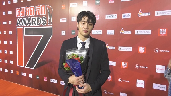 “มีน พีรวิชญ์” รับกลัวงบบานปลายหลังบ้านไม่เสร็จสักที (มีคลิป) “มีน พีรวิชญ์” รับกลัวงบบานปลายหลังบ้านไม่เสร็จสักที (มีคลิป)