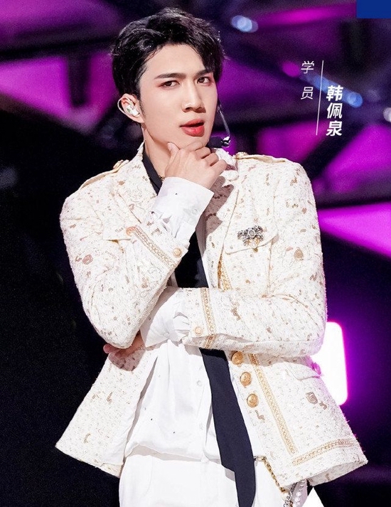 ไลฟ์สดก่อนกระโดดตึก?!! ‘หานเพ่ยเฉวียน’ นักร้องหนุ่มจีนชื่อดังจากเวที CHUANG 2021