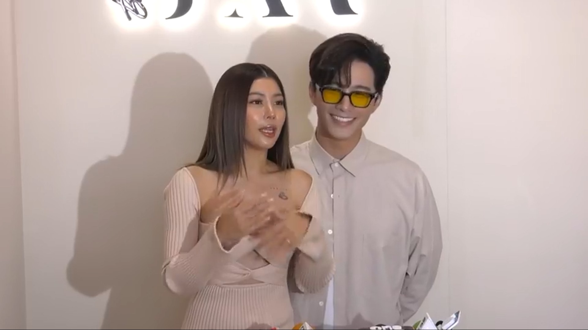 กุ๊บกิ๊บ ควง บี้ ออกงานคู่รอบ 1 ปี เผยไม่อยากให้ทำงานหนัก กุ๊บกิ๊บ ควง บี้ ออกงานคู่รอบ 1 ปี เผยไม่อยากให้ทำงานหนัก