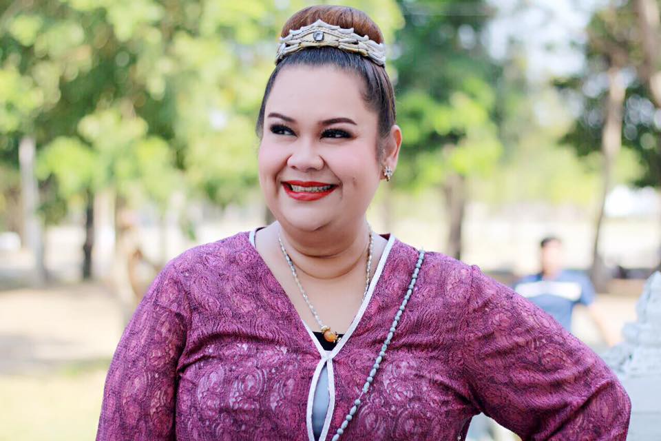 นำทีมแจ้งความ!! แอน กรุณา มอริส ถูกหลอกซื้อที่นอน รวมผู้เสียหายนับพัน