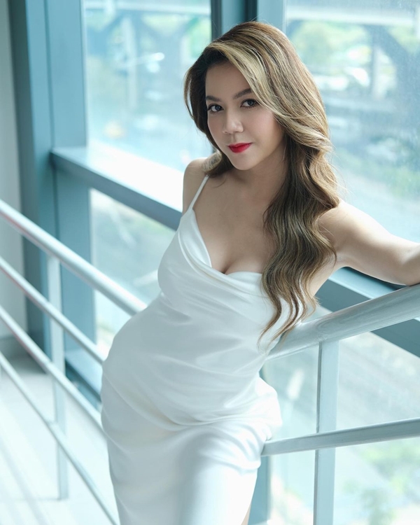 จ๊ะ - ได่ รวมพลัง เปิดเพจ เราต้องรอด ช่วยผู้ป่วยโควิด จ๊ะ - ได่ รวมพลัง เปิดเพจ เราต้องรอด ช่วยผู้ป่วยโควิด