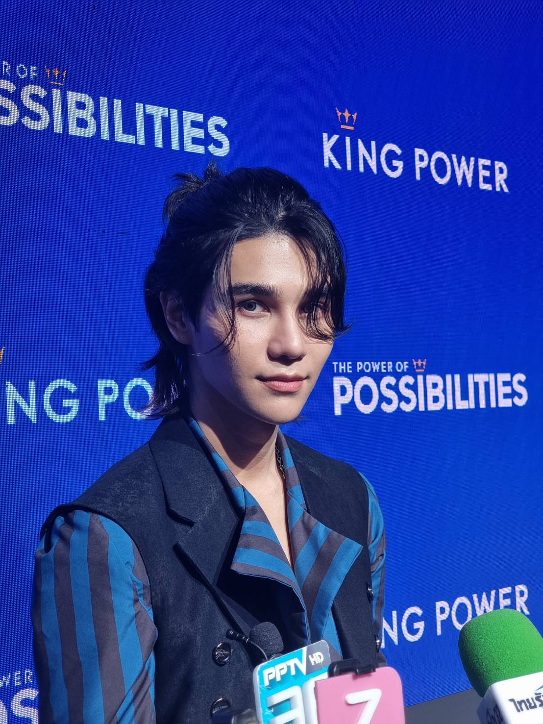 เจฟ ซาเตอร์ งานแน่นมากจนลืมวันลืมคืน แต่ยังแฮปปี้ สุขภาพจิตดี! เจฟ ซาเตอร์ งานแน่นมากจนลืมวันลืมคืน แต่ยังแฮปปี้ สุขภาพจิตดี!
