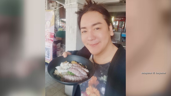 “โก้ ธีรศักดิ์” กุมขมับหลังมีประกาศห้ามนั่งทานอาหารที่ร้าน (มีคลิป) “โก้ ธีรศักดิ์” กุมขมับหลังมีประกาศห้ามนั่งทานอาหารที่ร้าน (มีคลิป)