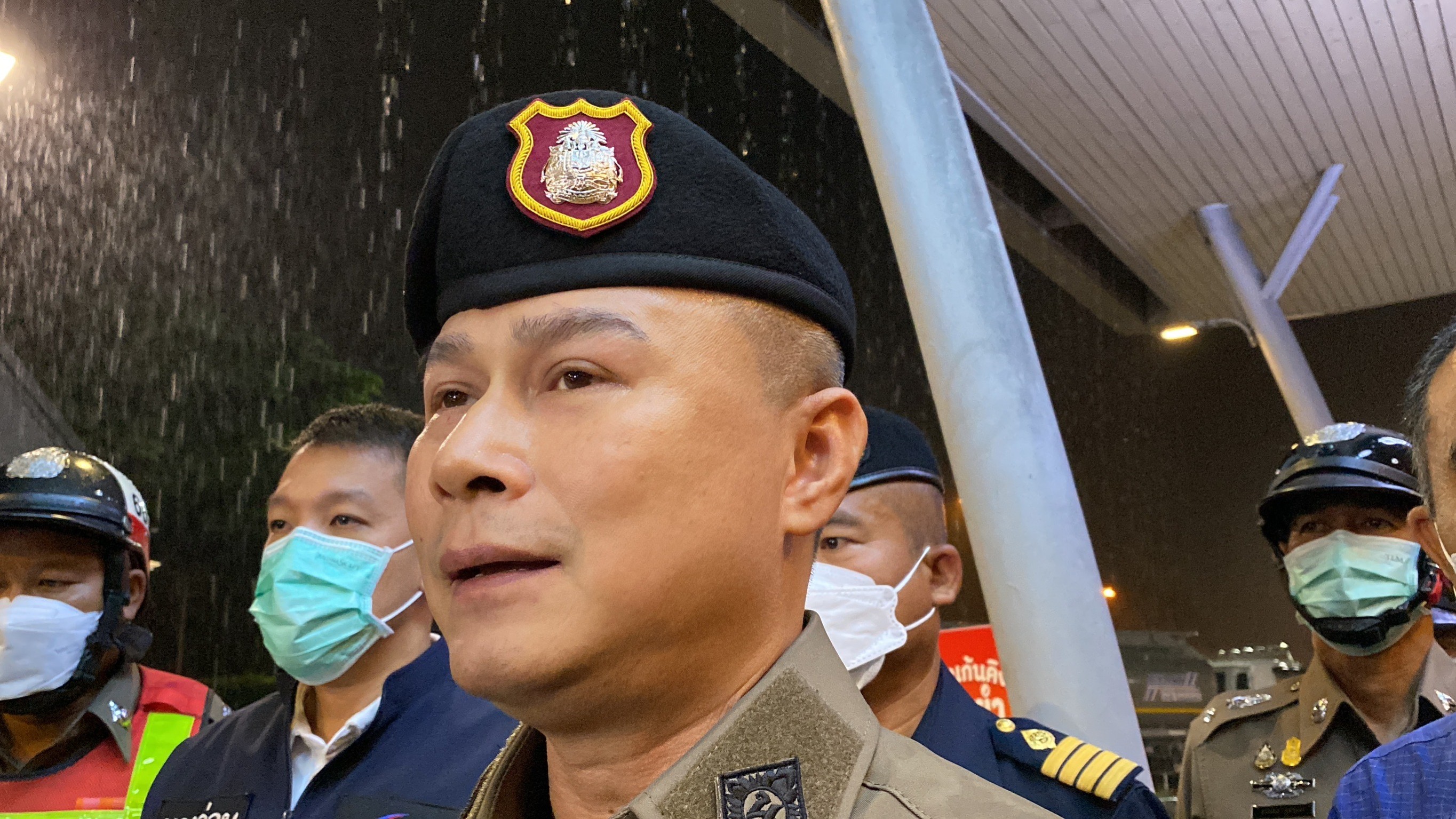 กวดขัน! พ.ร.บ.จราจรใหม่ สน.ประชาชื่นลุยจับรถหรู-รถซิ่ง กวดขัน! พ.ร.บ.จราจรใหม่ สน.ประชาชื่นลุยจับรถหรู-รถซิ่ง
