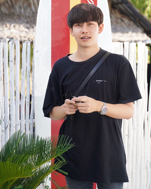 ครูเต้ย อภิวัฒน์ แบกรับภาระต่อเดือนนับแสน!! ครูเต้ย อภิวัฒน์ แบกรับภาระต่อเดือนนับแสน!!