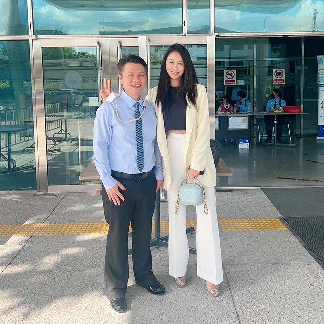 แซน วิศาพัช ไม่มีอะไรจะพูด หลังเจอ แม่ภนิดา ขอเพิ่ม 40 ล้าน แซน วิศาพัช ไม่มีอะไรจะพูด หลังเจอ แม่ภนิดา ขอเพิ่ม 40 ล้าน