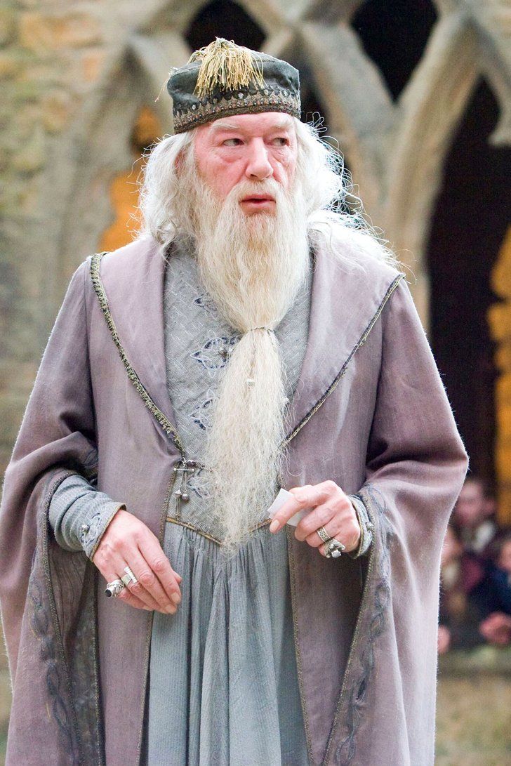 โลกอาลัย!! ‘ไมเคิล แกมบอน’ ผู้สวมบท ‘ดัมเบิลดอร์’ หนัง Harry Potter เสียชีวิต วัย 82 ปี โลกอาลัย!! ‘ไมเคิล แกมบอน’ ผู้สวมบท ‘ดัมเบิลดอร์’ หนัง Harry Potter เสียชีวิต วัย 82 ปี