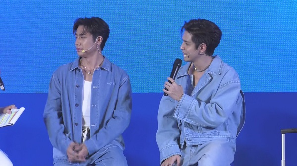 “ฟิล์ม-แจม” เตรียมจัดแฟนมีตติ้ง ปัดอัพค่าตัวพุ่งสูง   (มีคลิป)