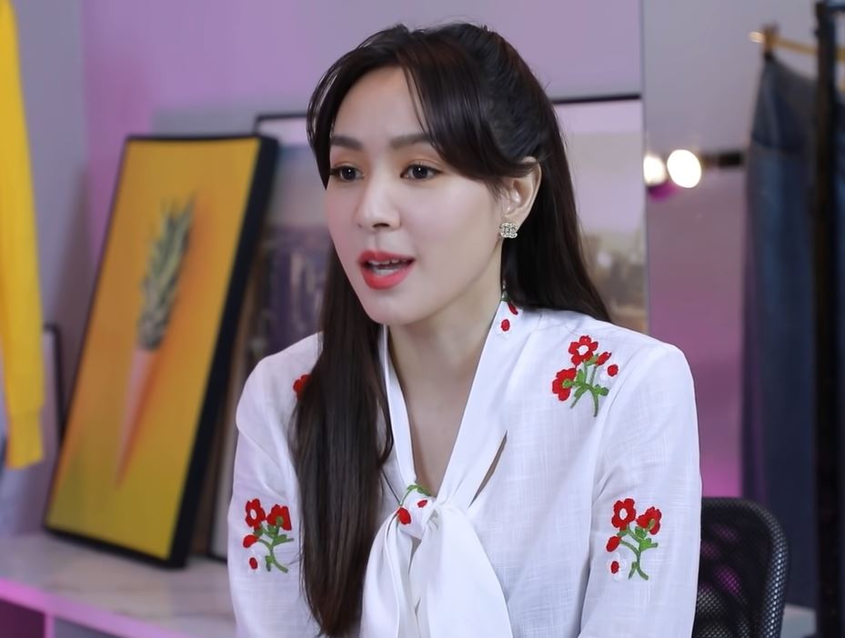 ชาวเน็ตแชร์คลิป โฟร์ ศกลรัตน์ เคยเล่าจับกิ๊กได้ จนกลายเป็นไวรัล 