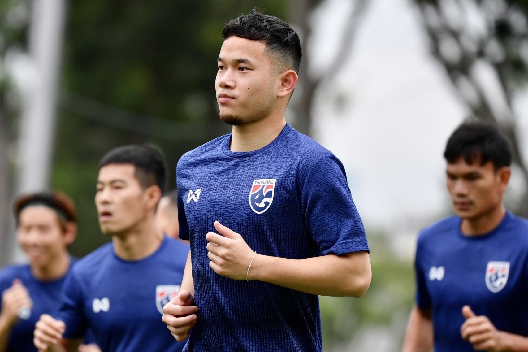 ทีมชาติไทยลงฝึกซ้อมครั้งแรกที่สิงคโปร์ก่อนประเดิม 'ซูซูกิคัพ' ดวลติมอร์ฯ ทีมชาติไทยลงฝึกซ้อมครั้งแรกที่สิงคโปร์ก่อนประเดิม 'ซูซูกิคัพ' ดวลติมอร์ฯ