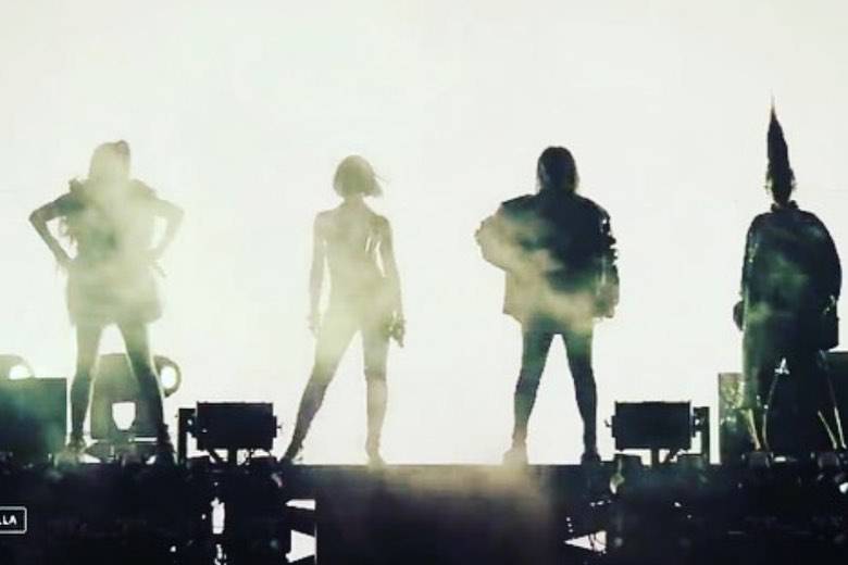 มินจี กลัวแฟนๆจะลืมวง 2NE1 ไปแล้ว แต่โชว์ของวงที่ Coachella พิสูจน์ให้เห็นว่าเธอคิดผิดถนัด!