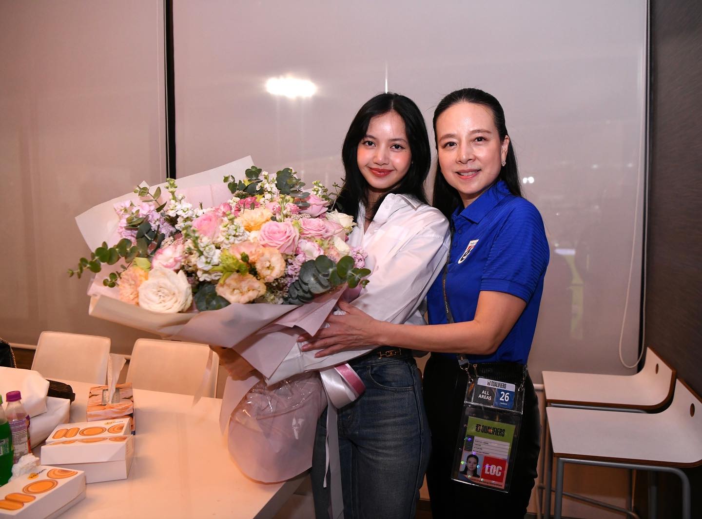 โมเมนต์สุดน่ารัก “มาดามแป้ง” โพสต์ภาพคู่ “ลิซ่า BLACKPINK” อวยพรวันเกิดย้อนหลัง โมเมนต์สุดน่ารัก “มาดามแป้ง” โพสต์ภาพคู่ “ลิซ่า BLACKPINK” อวยพรวันเกิดย้อนหลัง
