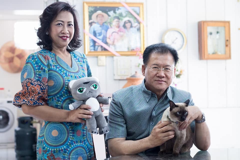 ชาวเน็ตแห่แชร์!ความลับของผู้ว่าฯโคราชที่แท้เป็น “ทาสแมว”
