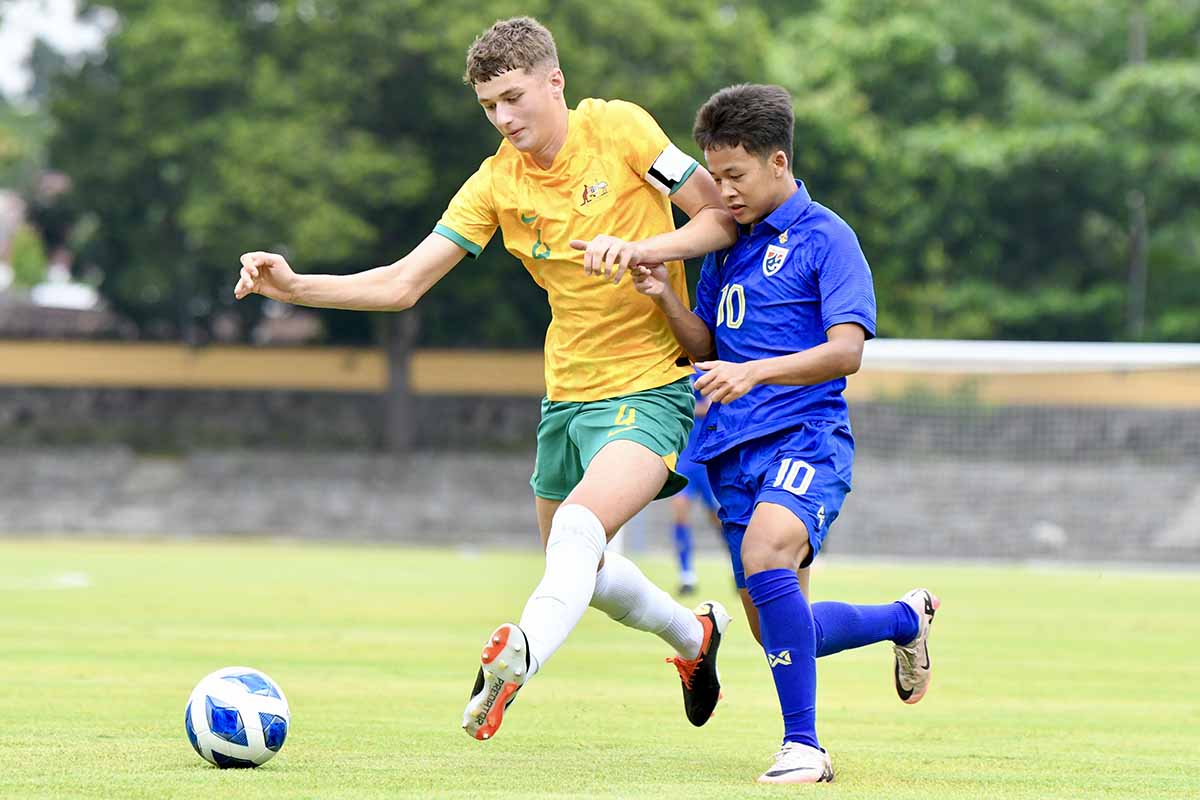 ทีมชาติไทย U17 ประเดิมเจ๊า ออสเตรเลีย 0-0 ศึกชิงแชมป์อาเซียน ทีมชาติไทย U17 ประเดิมเจ๊า ออสเตรเลีย 0-0 ศึกชิงแชมป์อาเซียน