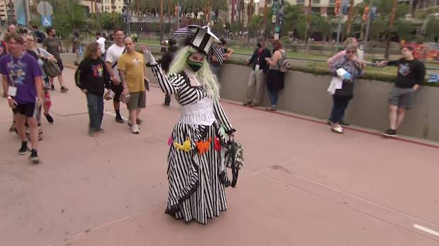 ชีพจรลงเท้า!! ‘มิว ศุภศิษฏ์’ ลัดฟ้าร่วมอีเวนต์ใหญ่ San Diego Comic-Con 