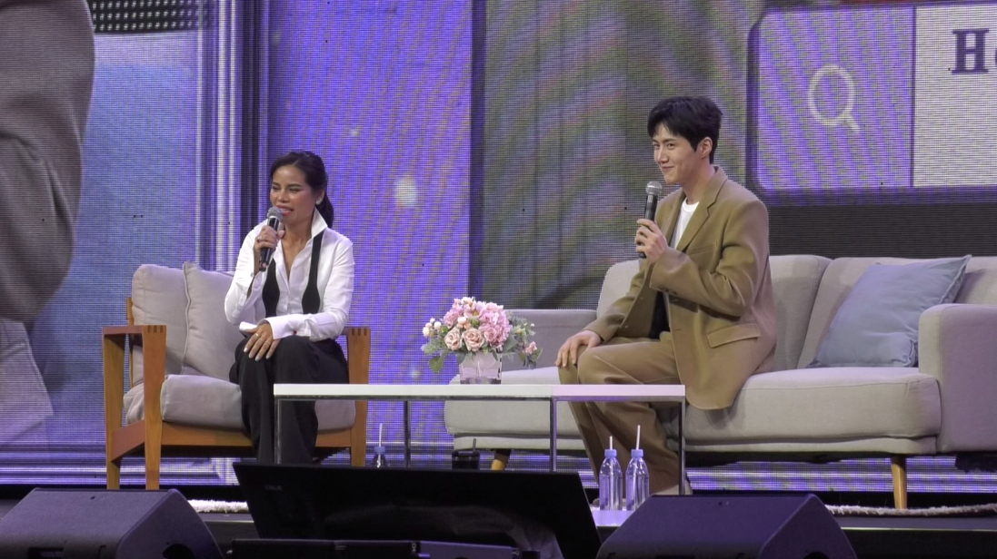 'หัวหน้าฮง' ฟีเวอร์อีกครั้ง!! ประมวลภาพสนุกซึ้ง ‘คิมซอนโฮ’ จัดแฟนมีตครั้งแรกในไทย 'หัวหน้าฮง' ฟีเวอร์อีกครั้ง!! ประมวลภาพสนุกซึ้ง ‘คิมซอนโฮ’ จัดแฟนมีตครั้งแรกในไทย