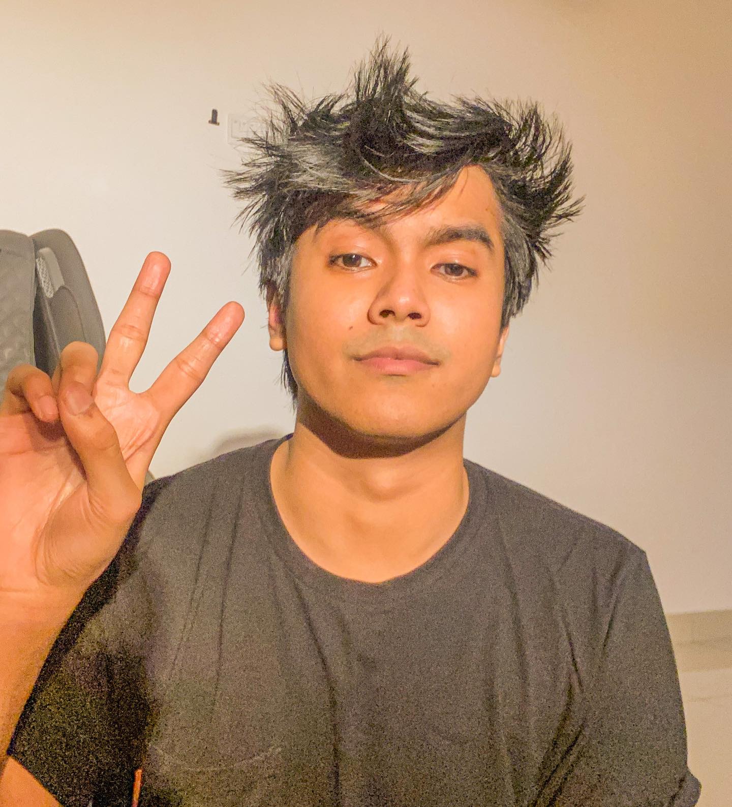 ทัวร์ลงหนัก Ariff Bahran” นักร้องชาวมาเลเซีย โดนชาวเน็ตด่าว่าอวดรวย 