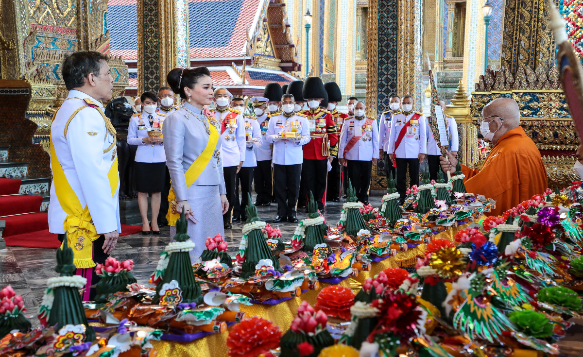 ในหลวง ราชินี  เสด็จพระราชดำเนิน ไปในพระราชพิธีเฉลิมพระชนมพรรษา สมเด็จพระนางเจ้าสุทิดา พัชรสุธาพิมลลักษณ พระบรมราชินี 3 มิถุนายน 2565 