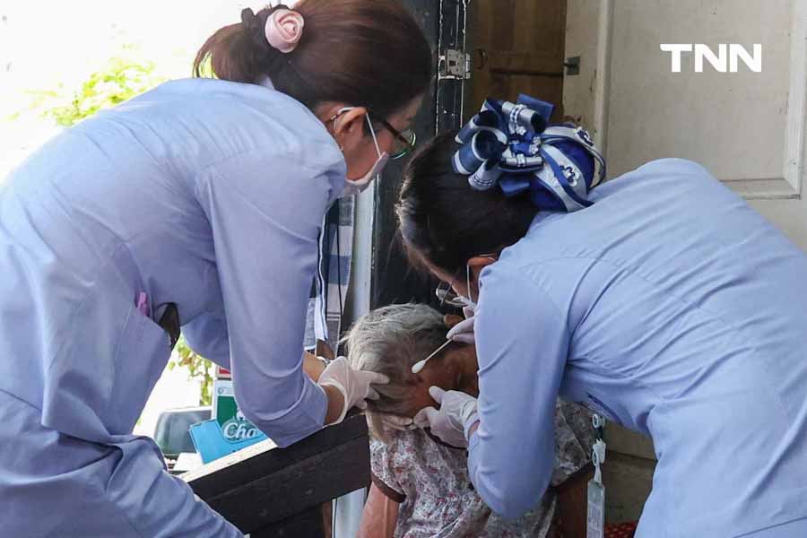 ลงพื้นที่เยี่ยม ‘ป้าน้อย’ หญิงชราร่างกายผิดรูป พม. เร่งช่วยเหลือให้ได้รับเบี้ยคนพิการ ลงพื้นที่เยี่ยม ‘ป้าน้อย’ หญิงชราร่างกายผิดรูป พม. เร่งช่วยเหลือให้ได้รับเบี้ยคนพิการ