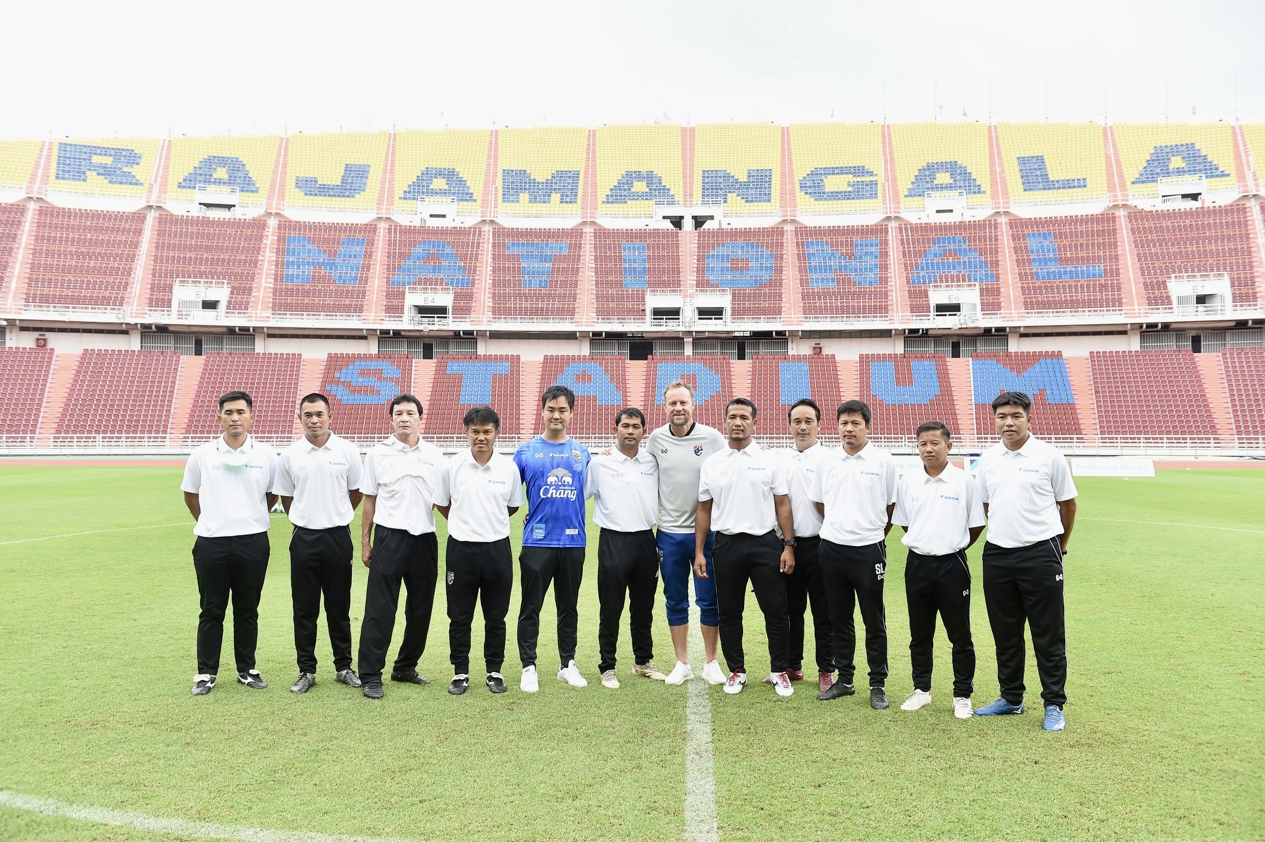 'ไดกิ้น' ร่วม 'ส.บอล' ส่งมาโน่สร้างแรงบันดาลใจกิจกรรม 'Daikin Kids Football Fest' 'ไดกิ้น' ร่วม 'ส.บอล' ส่งมาโน่สร้างแรงบันดาลใจกิจกรรม 'Daikin Kids Football Fest'