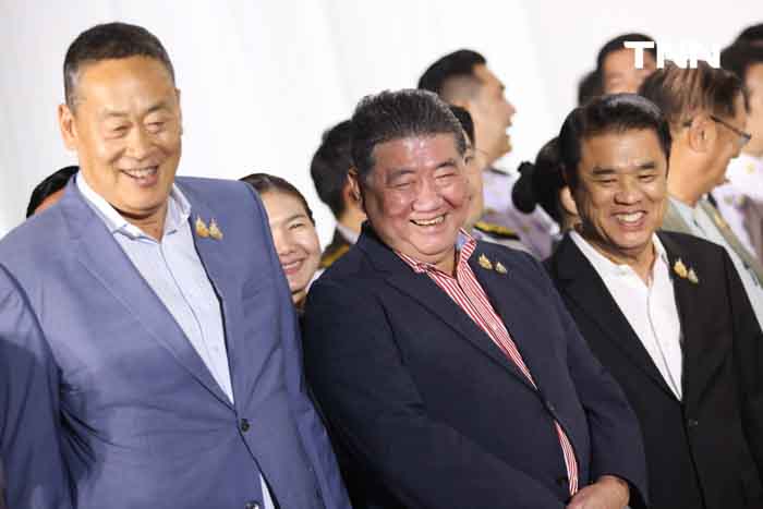 ประมวลภาพ “แพทองธาร” เข้าพิธีรับพระบรมราชโองการโปรดเกล้าฯ เป็นนายกรัฐมนตรี ประมวลภาพ “แพทองธาร” เข้าพิธีรับพระบรมราชโองการโปรดเกล้าฯ เป็นนายกรัฐมนตรี