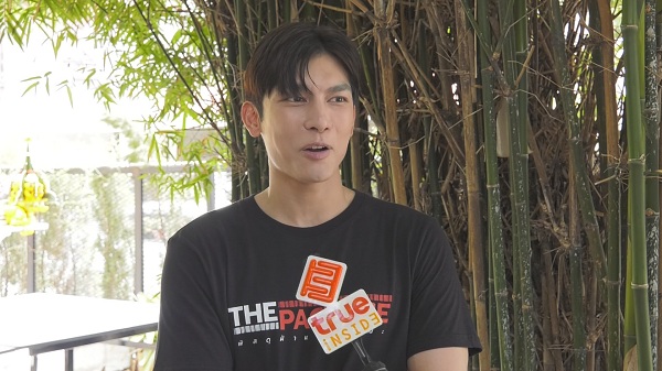 “มิว ศุภศิษฏ์” เผยเคยโดนแฟนคลับกระชากแขนจนเลือดออก   (มีคลิป)