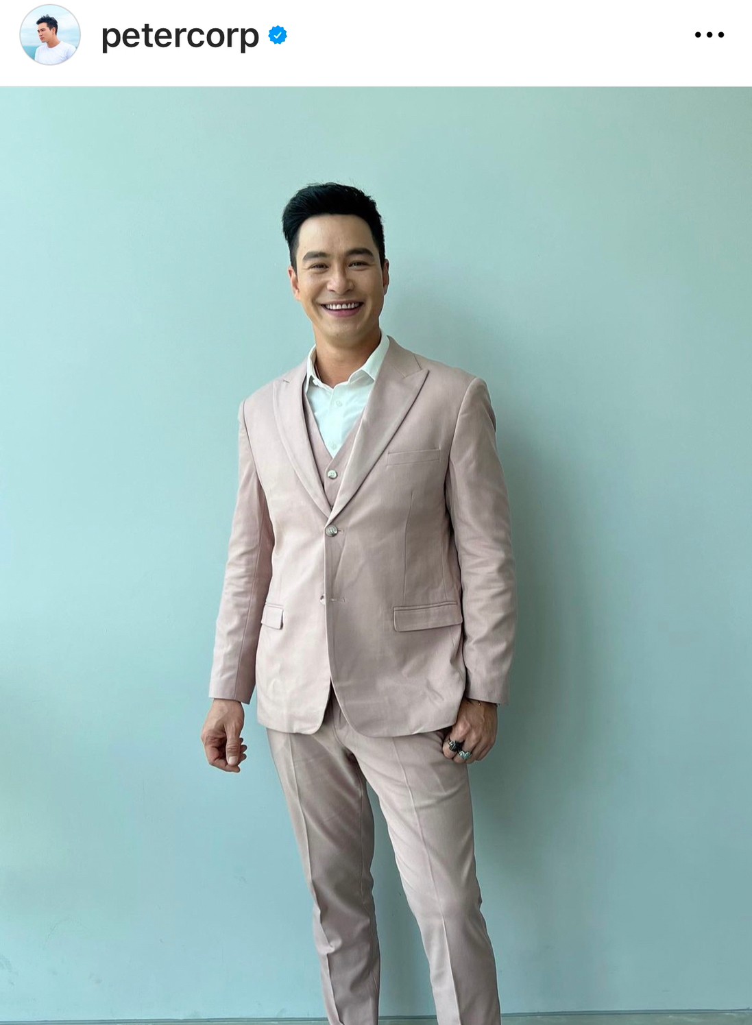 ปีเตอร์ คอร์ป อวดความคลั่งรัก แฟนๆ แห่คอมเมนต์เมื่อไรจะเปิดตัว 