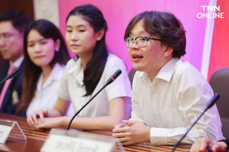 นิสิตจัดเองบอล “สานสัมพันธ์จุฬาฯ-ธรรมศาสตร์” หลังเลื่อนจัดฟุตบอลประเพณี ครั้งที่ 75 นิสิตจัดเองบอล “สานสัมพันธ์จุฬาฯ-ธรรมศาสตร์” หลังเลื่อนจัดฟุตบอลประเพณี ครั้งที่ 75