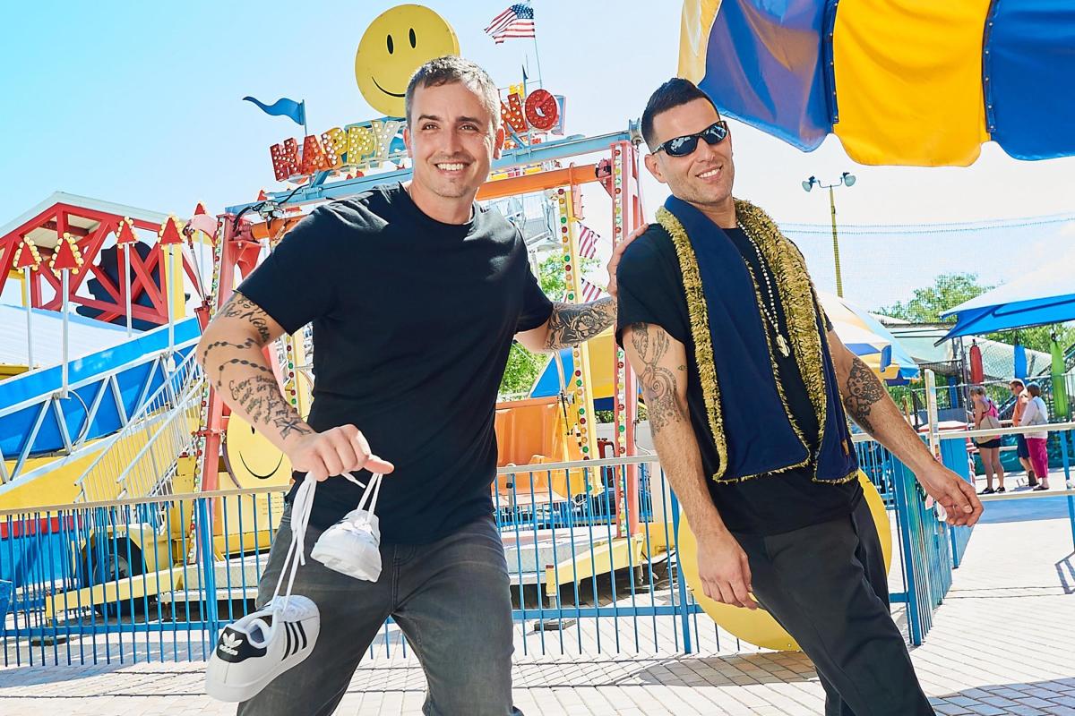โศกนาฏกรรมวง LFO!! ศิลปินยุค 90 แห่งเพลง Summer Girls สูญเสียสมาชิกก่อตั้งวงอีกหนึ่งคน โศกนาฏกรรมวง LFO!! ศิลปินยุค 90 แห่งเพลง Summer Girls สูญเสียสมาชิกก่อตั้งวงอีกหนึ่งคน
