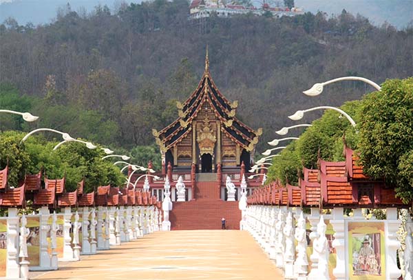 เชียงใหม่เตรียมพิธีอัญเชิญ ‘พระบรมสารีริกธาตุ’ ประดิษฐานหอคำหลวง เชียงใหม่เตรียมพิธีอัญเชิญ ‘พระบรมสารีริกธาตุ’ ประดิษฐานหอคำหลวง