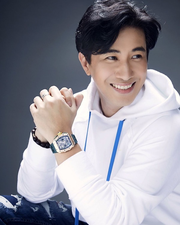 เชาเชา เล่าเหตุการณ์ วินาที หนุ่ม กรรชัย มีอาการหัวใจเต้นผิดจังหวะกลางรายการสด เชาเชา เล่าเหตุการณ์ วินาที หนุ่ม กรรชัย มีอาการหัวใจเต้นผิดจังหวะกลางรายการสด