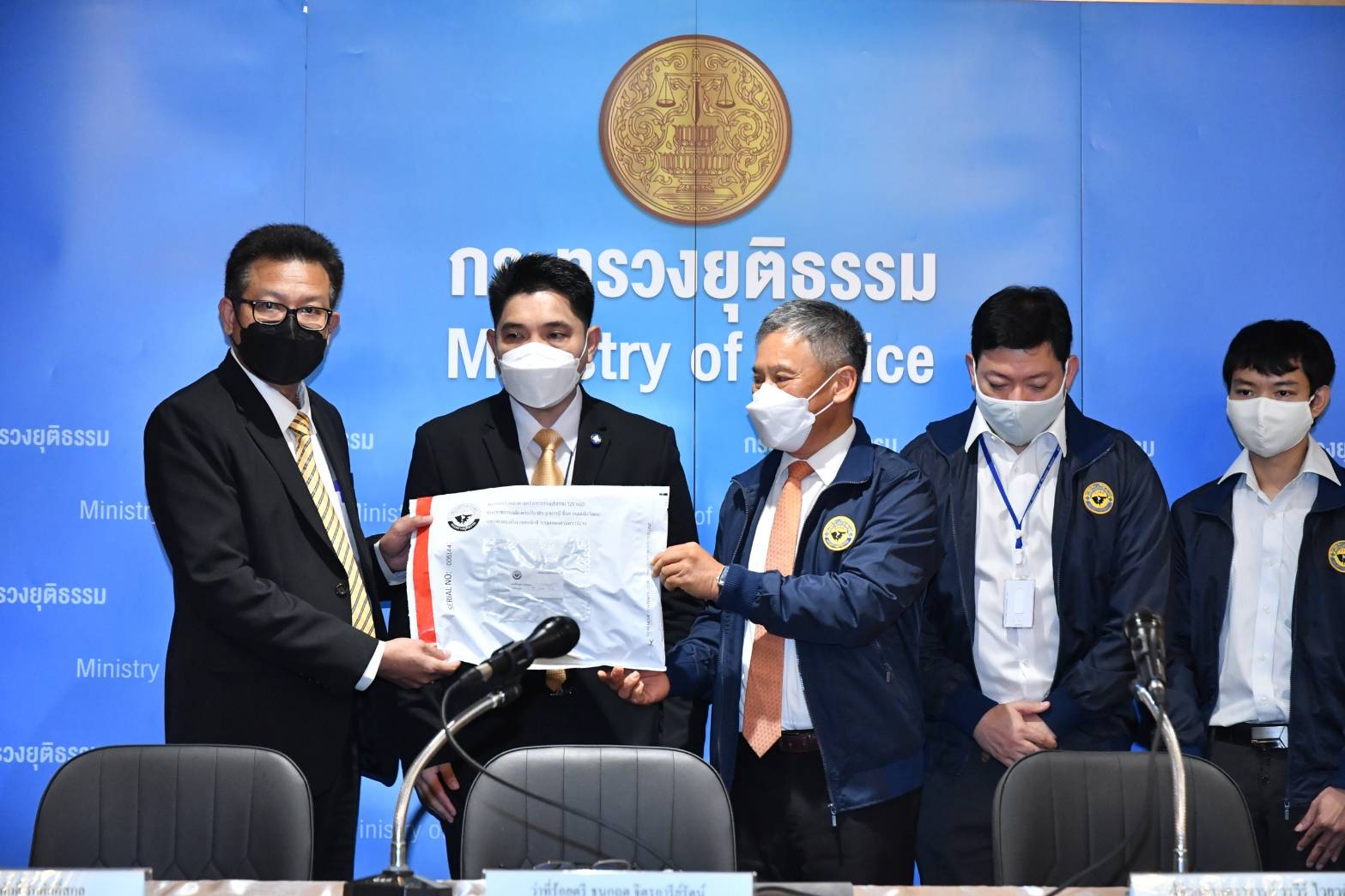 แถลงผลผ่า แตงโม นิดา รอบ2 ยันฟันไม่หัก เผยแผลทั่วร่างกาย 22 จุด แถลงผลผ่า แตงโม นิดา รอบ2 ยันฟันไม่หัก เผยแผลทั่วร่างกาย 22 จุด