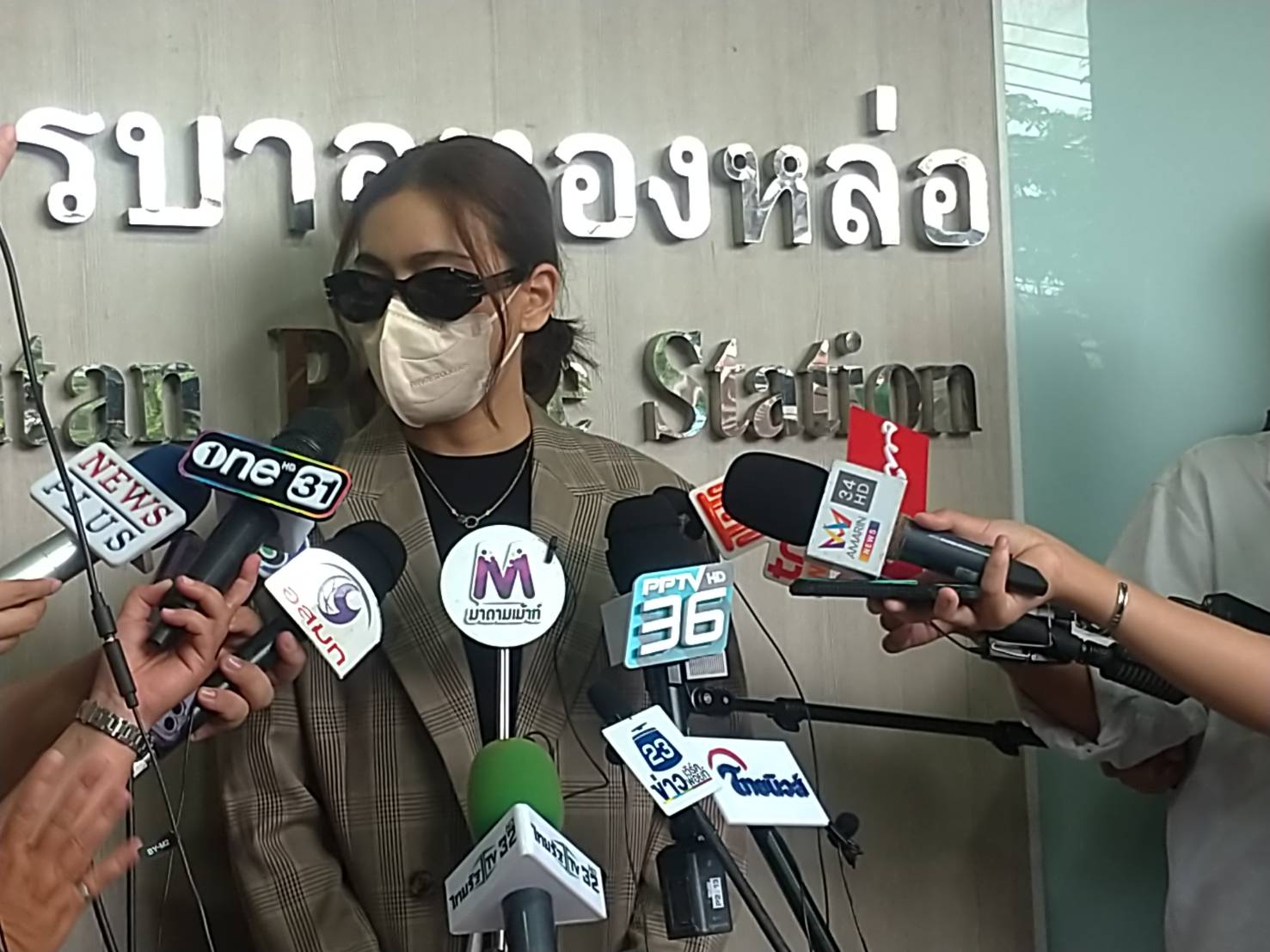 คืบหน้ากระเป๋าหรูหาย! คิมเบอร์ลี่ ตอบชัด ผู้ต้องหาคนเดียวกับ แอน ทองประสม ไหม? 