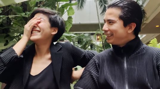 เป็นพี่น้องกันจริงไหม? เฟิด-แม็กซีน ควงคู่เคลียร์คำถามคาใจ เผยจุดเริ่มต้น 