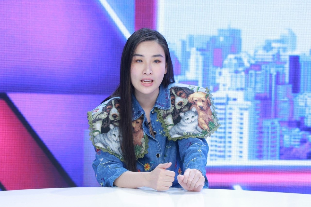 กระติ๊บ ฟาดเกรียนคีย์บอร์ด หลังเจอหนุ่มขอสักในที่ลับ ไม่ให้เกียรติอาชีพช่างสัก