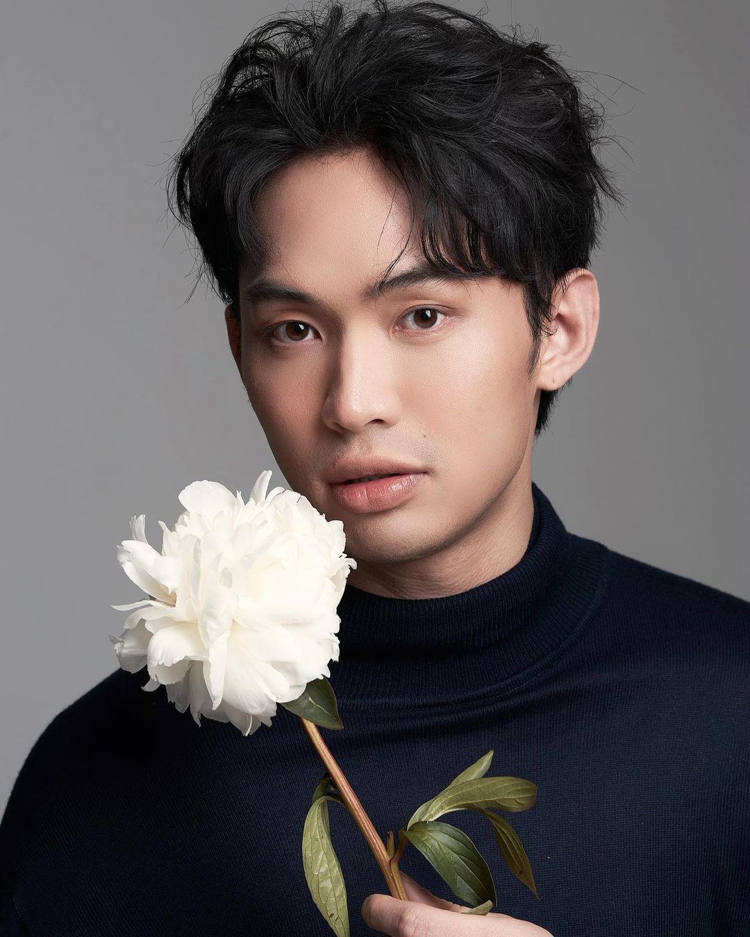ดีเจมะตูม นุ่งขาวห่มขาวปฏิบัติธรรม หลังเจอมรสุมชีวิตชีวิตครั้งใหญ่ ดีเจมะตูม นุ่งขาวห่มขาวปฏิบัติธรรม หลังเจอมรสุมชีวิตชีวิตครั้งใหญ่