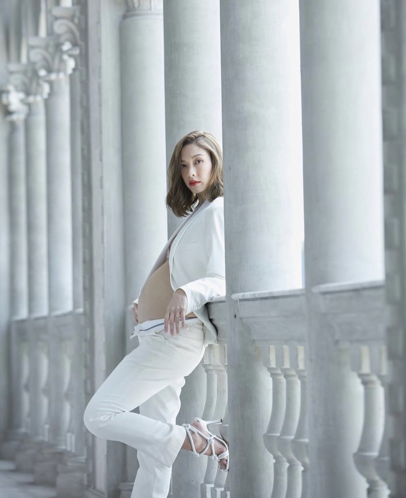 แป้ง อรจิรา อุ้มท้องลูกสาว 28 สัปดาห์ อวดแฟชั่นสุดแซ่บ
