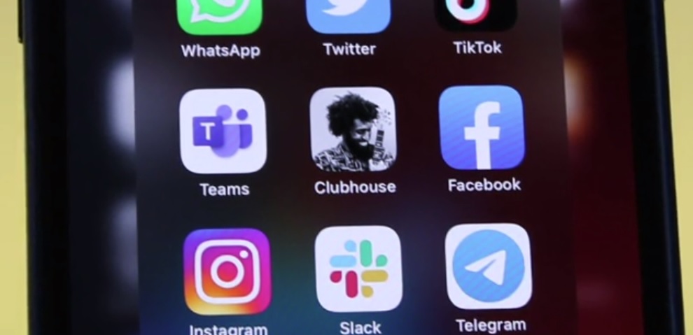 Clubhouse แอปฯที่ดังทั่วโลกเพียงข้ามคืน ต้องระวังใช้ผิดเสี่ยงเจอโทษ!