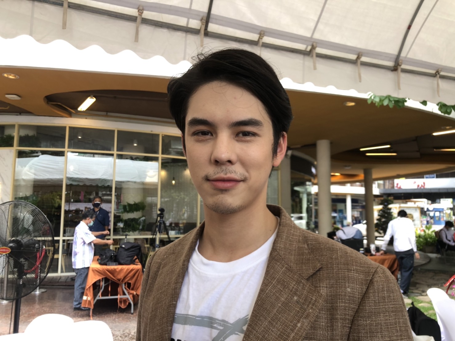 พีช พชร สดใสขึ้นจนถูกทัก! แย้มสถานะหัวใจตอบชัดยังโสดไหม?