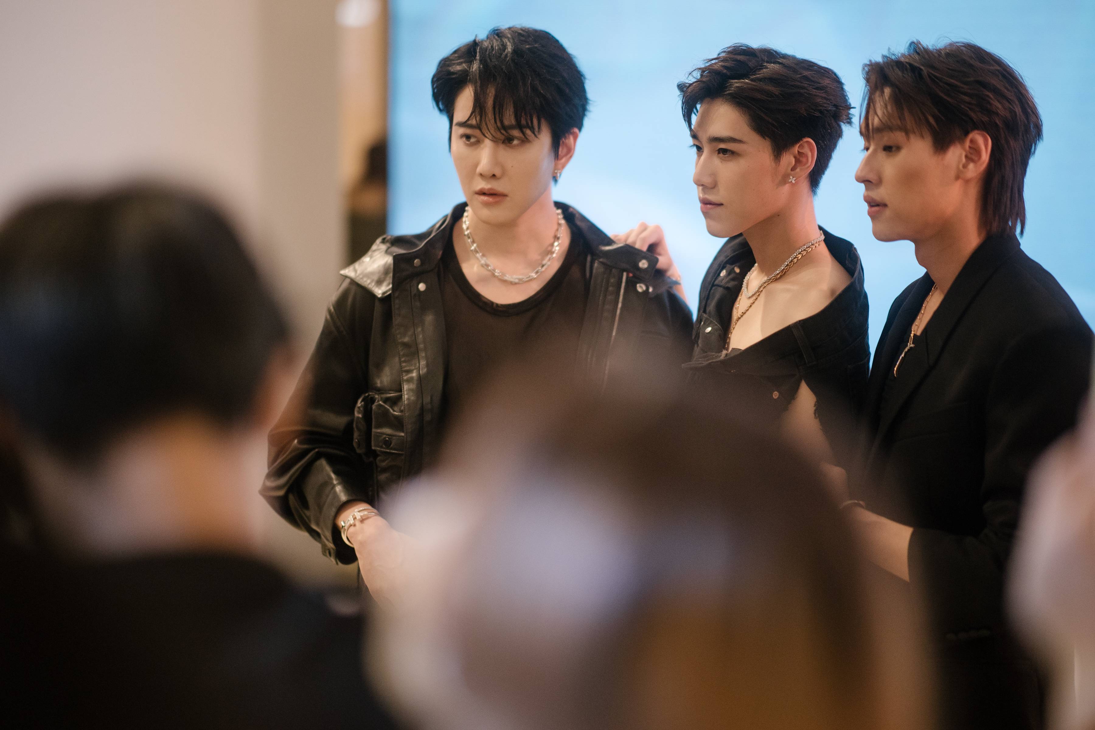 เปิดลุคสุดจึ้ง!! 'พีพี - บิวกิ้น - ไมค์ พิรัชต์' ร่วมอีเวนต์ Tiffany & Co. ในไทย เปิดลุคสุดจึ้ง!! 'พีพี - บิวกิ้น - ไมค์ พิรัชต์' ร่วมอีเวนต์ Tiffany & Co. ในไทย
