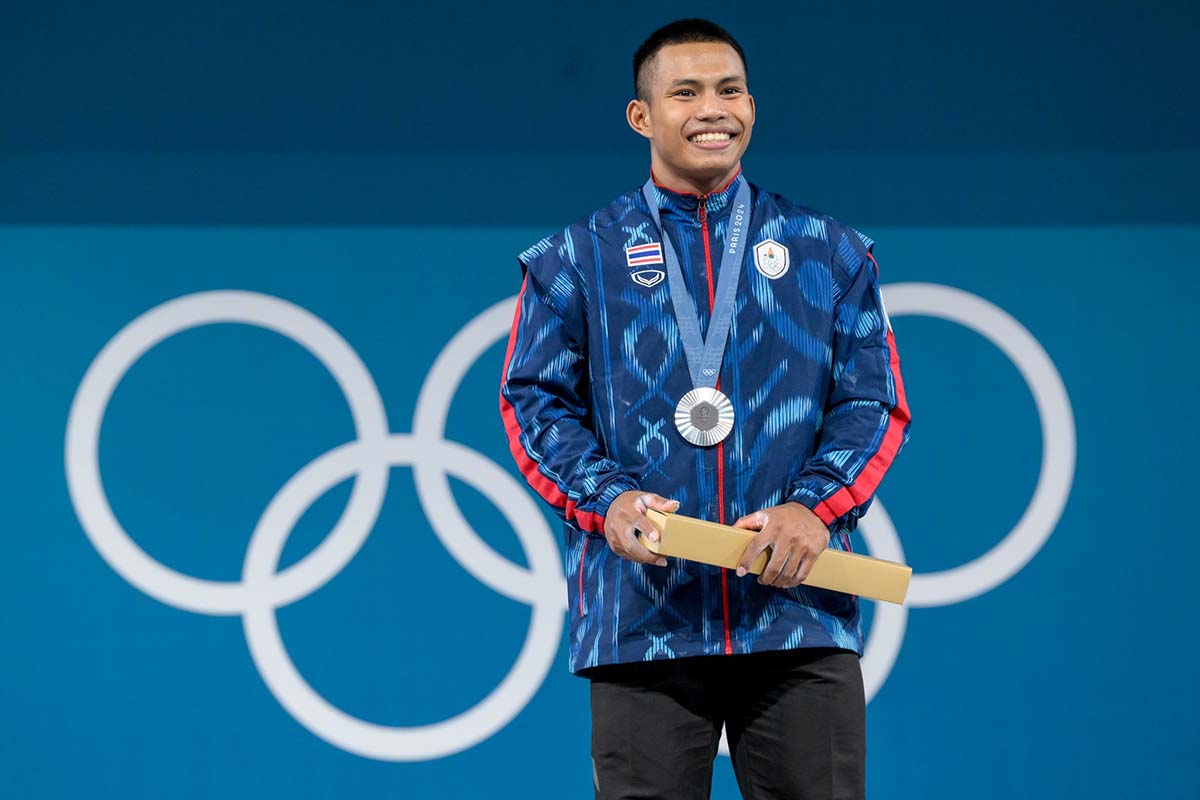 เปิดประวัติ 'เวฟ' วีรพล วิชุมา เจ้าของเหรียญเงิน ยกน้ำหนัก โอลิมปิก 2024 เปิดประวัติ 'เวฟ' วีรพล วิชุมา เจ้าของเหรียญเงิน ยกน้ำหนัก โอลิมปิก 2024