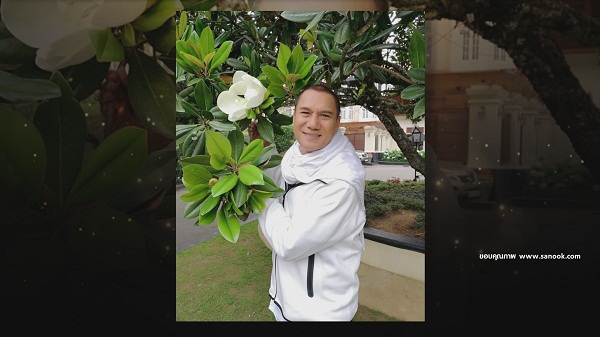 โย ทัศน์วรรณ เดินทางรับตัวพี่สาว สรพงศ์ มาร่วมงานศพ   (มีคลิป)