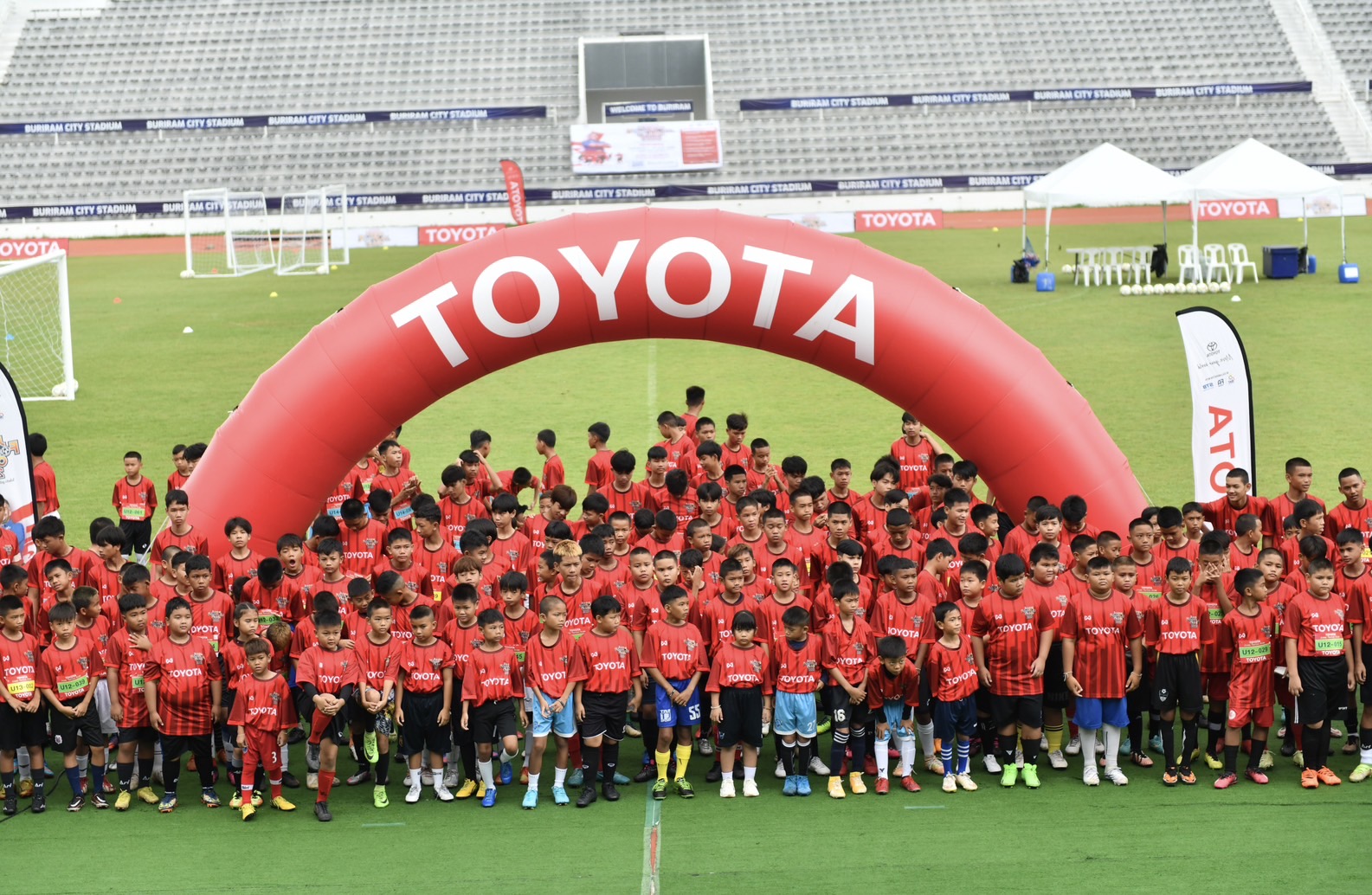 'โตโยต้าจูเนียร์ฟุตบอลคลินิก' บุกบุรีรัมย์ หาช้างเผือกร่วม 'U14อาเซียนดรีมฟุตบอล2023'