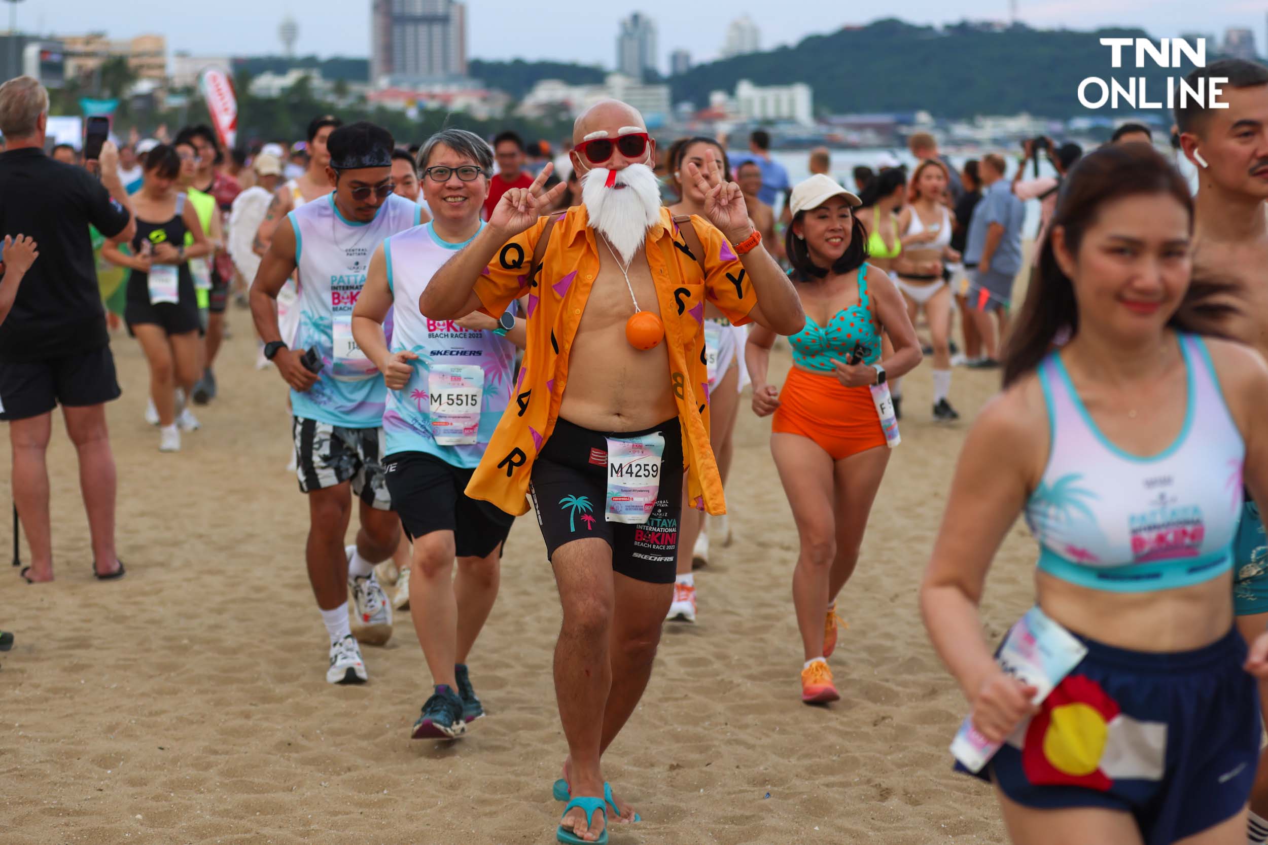 ใส่บิกินีอวดหุ่นสวย นักวิ่งกว่า 4,000 คน ร่วมวิ่งริมหาดพัทยา ใส่บิกินีอวดหุ่นสวย นักวิ่งกว่า 4,000 คน ร่วมวิ่งริมหาดพัทยา