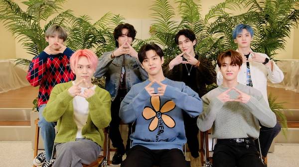 คิดถึงเท่าโลก!! ‘Pentagon’ ฝากเพลงรัก อ้อนคิดถึงแฟนคลับไทยเท่าโลก คิดถึงเท่าโลก!! ‘Pentagon’ ฝากเพลงรัก อ้อนคิดถึงแฟนคลับไทยเท่าโลก