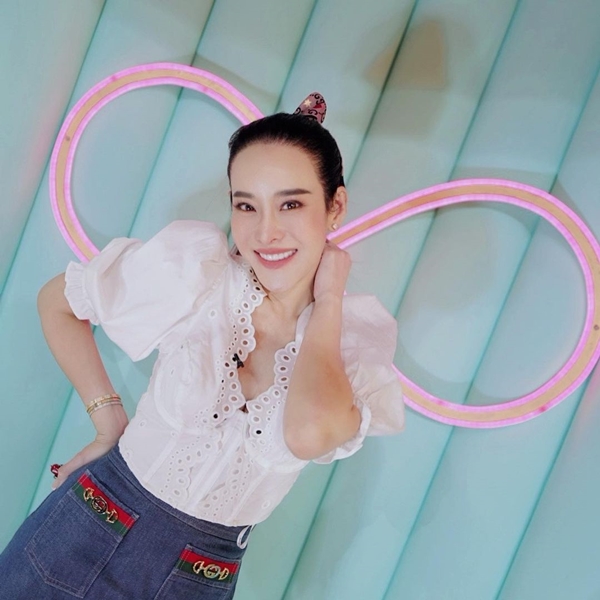 หนิง ปณิตา เดือด!! ถูกมือดีปลอมไอจี น้องณิริน หนิง ปณิตา เดือด!! ถูกมือดีปลอมไอจี น้องณิริน
