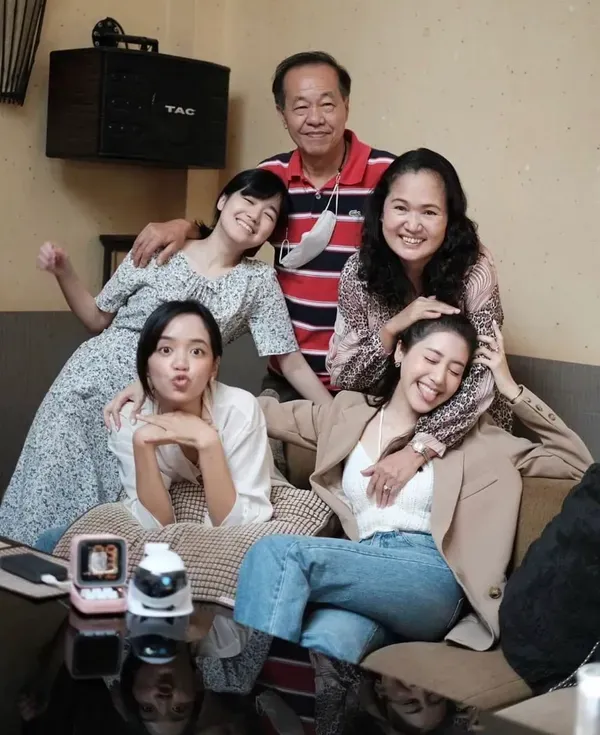 จะเข้มแข็งให้มากที่สุด พิม พิมประภา เผย จากนี้ขอโฟกัสแค่ความสุขของคนในครอบครัว จะเข้มแข็งให้มากที่สุด พิม พิมประภา เผย จากนี้ขอโฟกัสแค่ความสุขของคนในครอบครัว