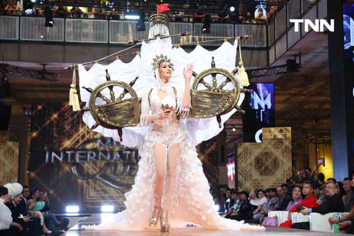 อวดโฉมในชุดประจำชาติ บนเวที MIQ เวทีระดับโลกสำหรับสาวทรานส์เจน