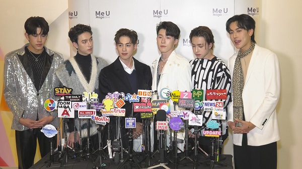 Proxie ขึ้นแท่นบอยแบนด์สุดฮอต งานแน่นแฟนๆห่วงเรื่องสุขภาพ  (มีคลิป)